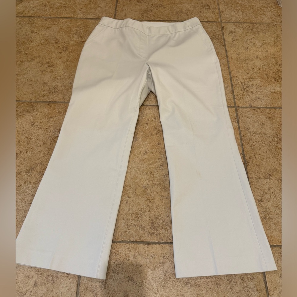 SPANX Kick Flair White Pants